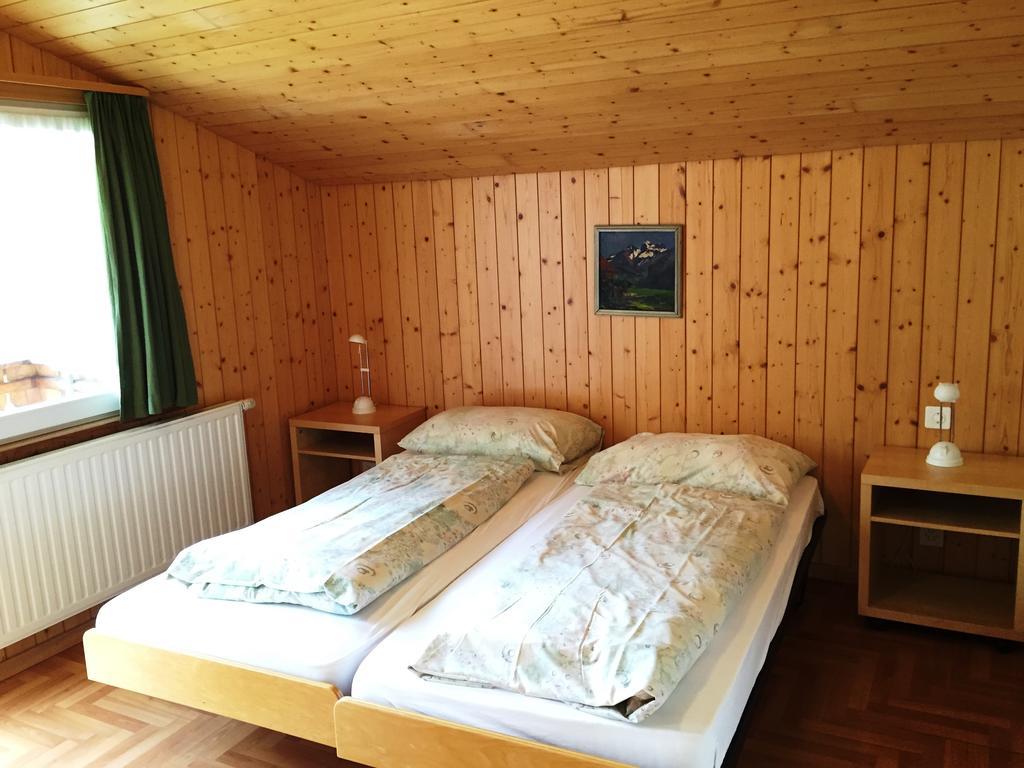 Alpen Chalet Kandersteg Quarto foto
